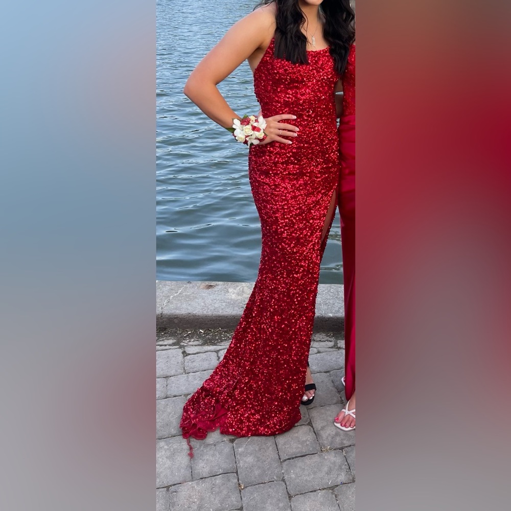 Sherri Hill Prom Dress